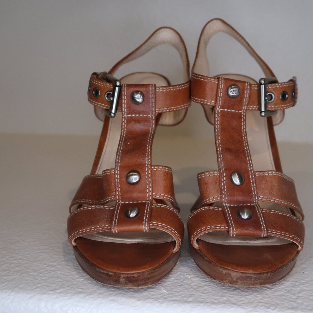 Coach Sandal Vegan Leather Size 7 Heal Camel - Picture 3 of 7